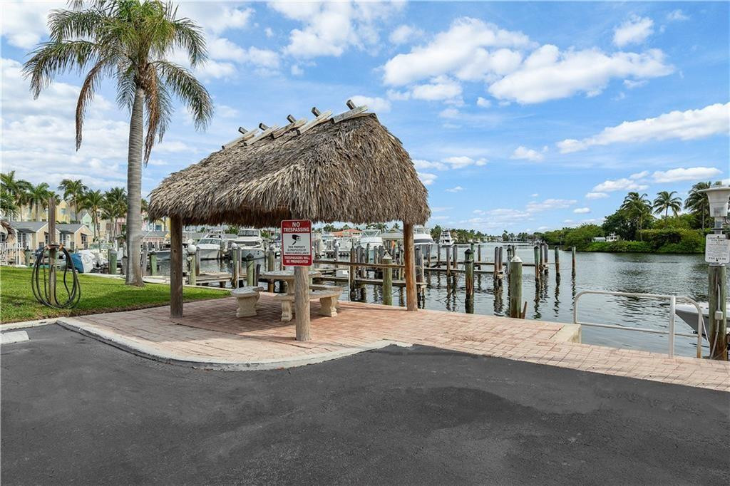 2758 Northeast 30th Avenue, Unit 3A Lighthouse Point, FL 33064 - Photo 28 of 29 Tiki Hut