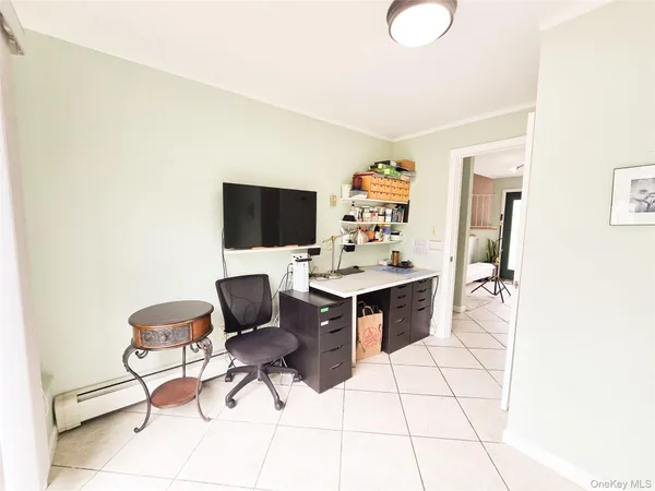 $1,100,000 | 24 Edna Drive, Syosset, NY 11791