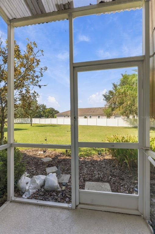 2333 Tanbark Ridge Place Plant City, FL 33563 - Photo 30 of 46 Gallery Image 30