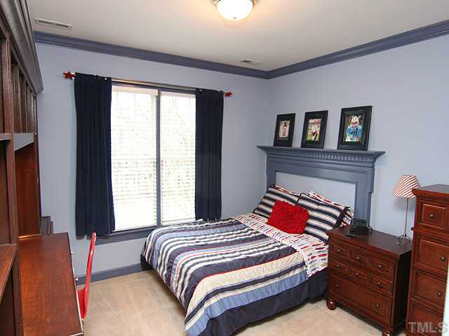 4019 Heathgate Lane Raleigh, NC 27613 - Photo 17 of 24