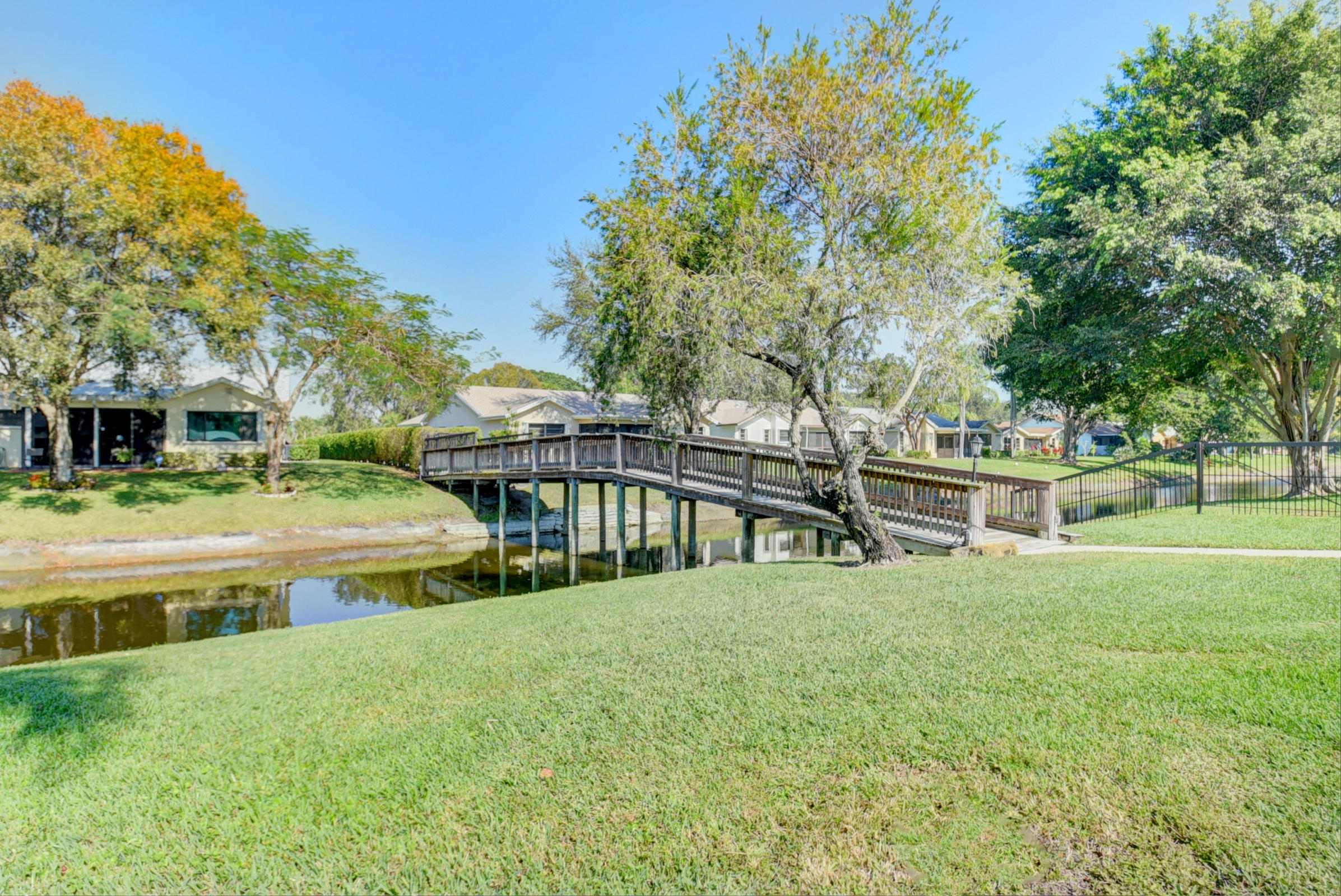 10907 Lake Front Place Boca Raton, FL 33498 - Photo 41 of 43 13 Waterberry
