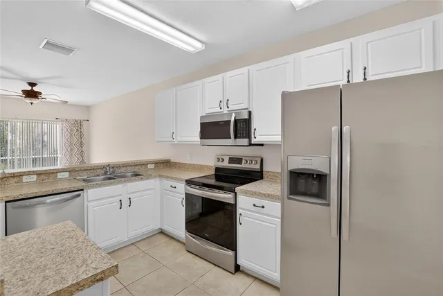 $1,750 | 15843 Fishhawk View Drive, Lithia, FL 33547