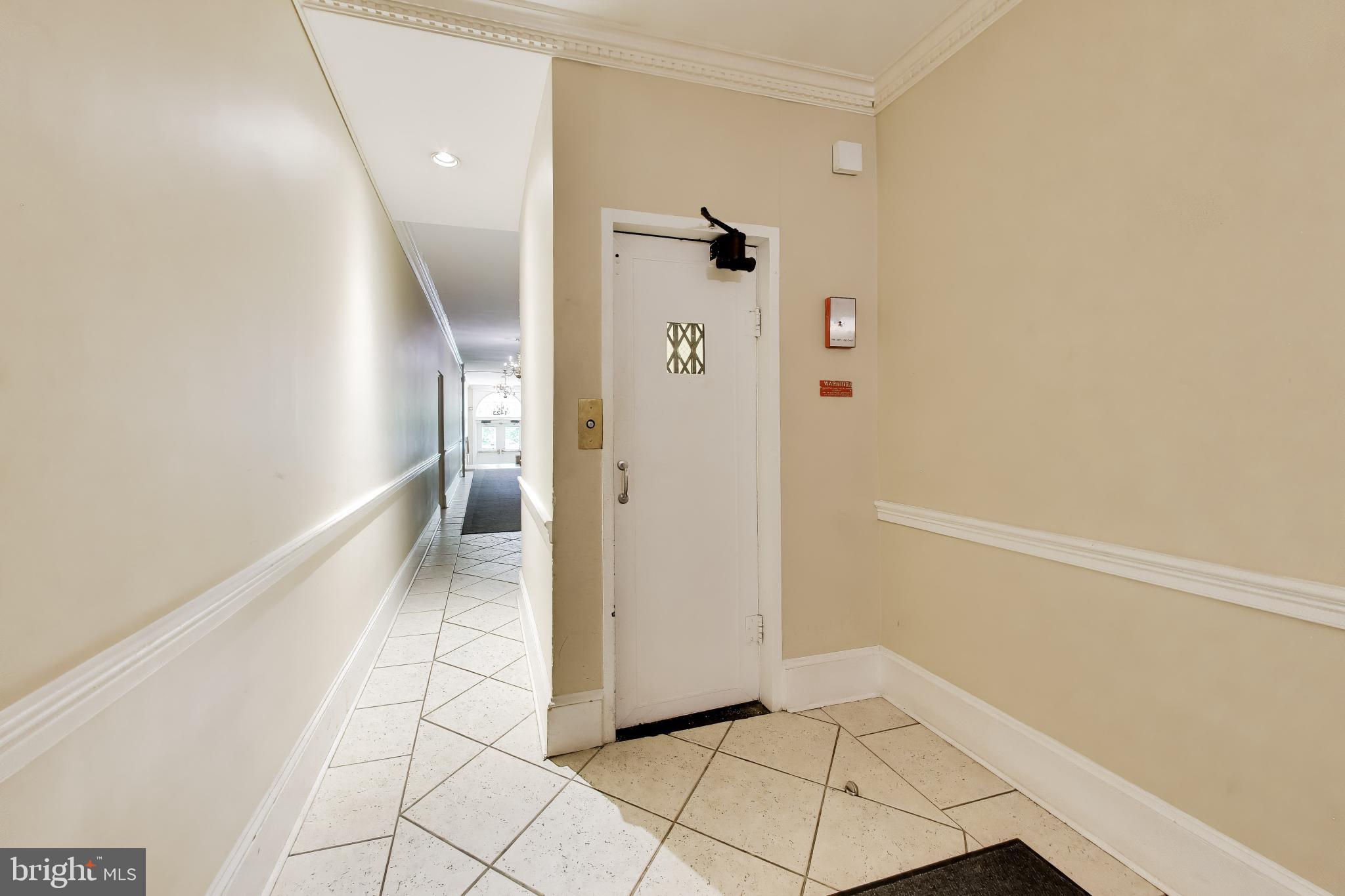 1423 R Street Northwest, Unit 300 Washington, DC 20009 - Photo 8 of 25