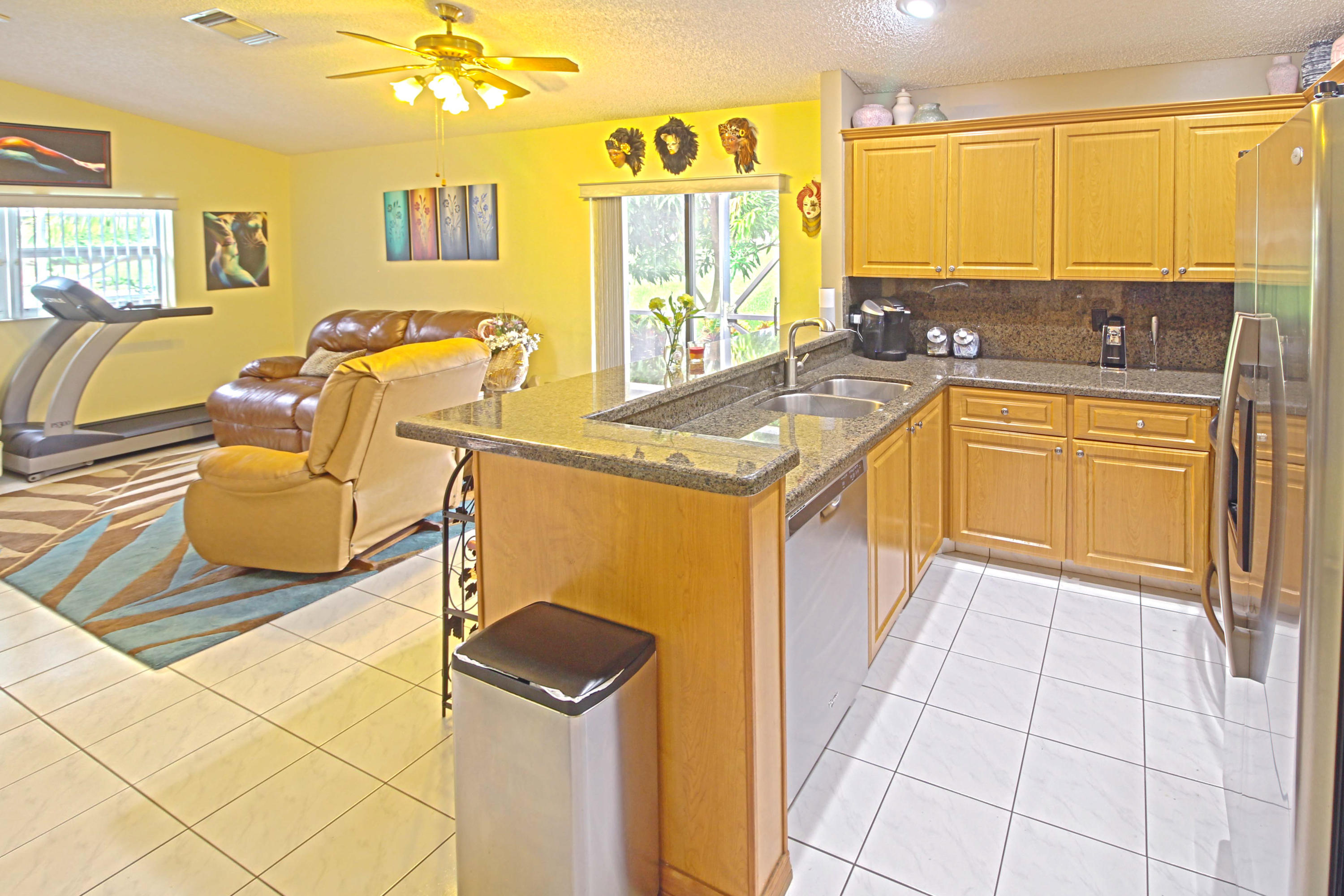21284 Summertrace Circle Boca Raton, FL 33428 - Photo 10 of 24 Kitchen view 2