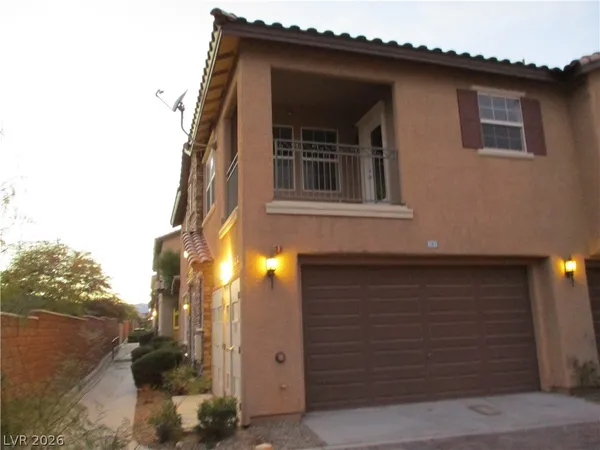 $1,850 | 8421 Insignia Avenue, Unit 101, Las Vegas, NV 89178