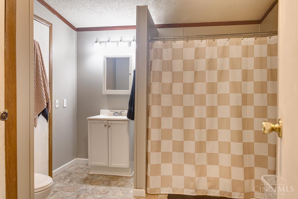 922 Nauvoo Road Clarksville, OH 45113 - Photo 11 of 24 Gallery Image 11