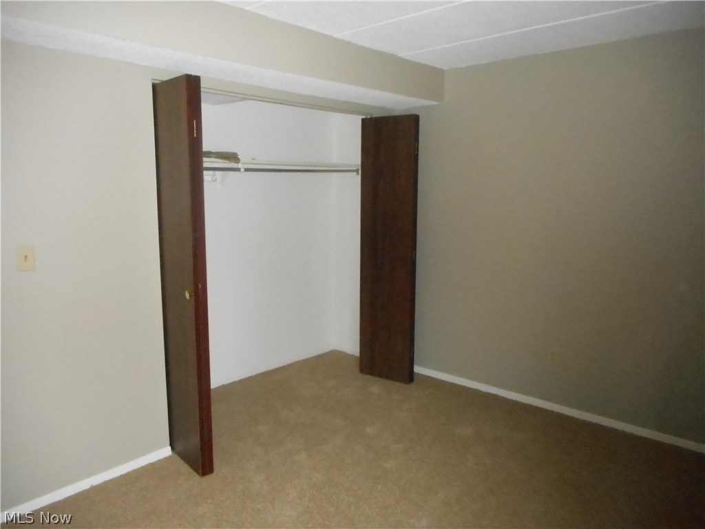 2440 Noble Road, Unit 201 Cleveland, OH 44121 - Photo 9 of 10
