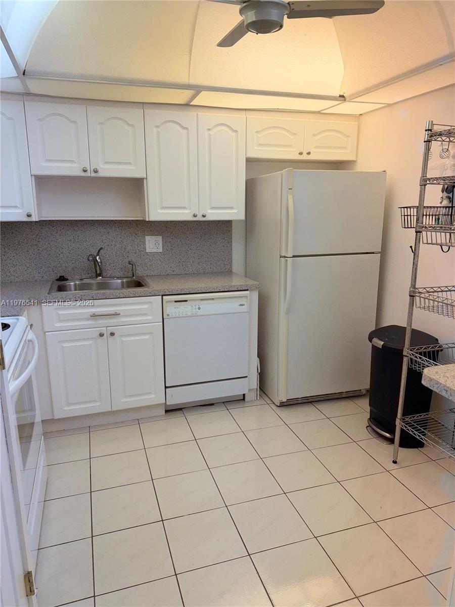 4166 Inverrary Drive, Unit 410 Lauderhill, FL 33319 - Photo 14 of 27