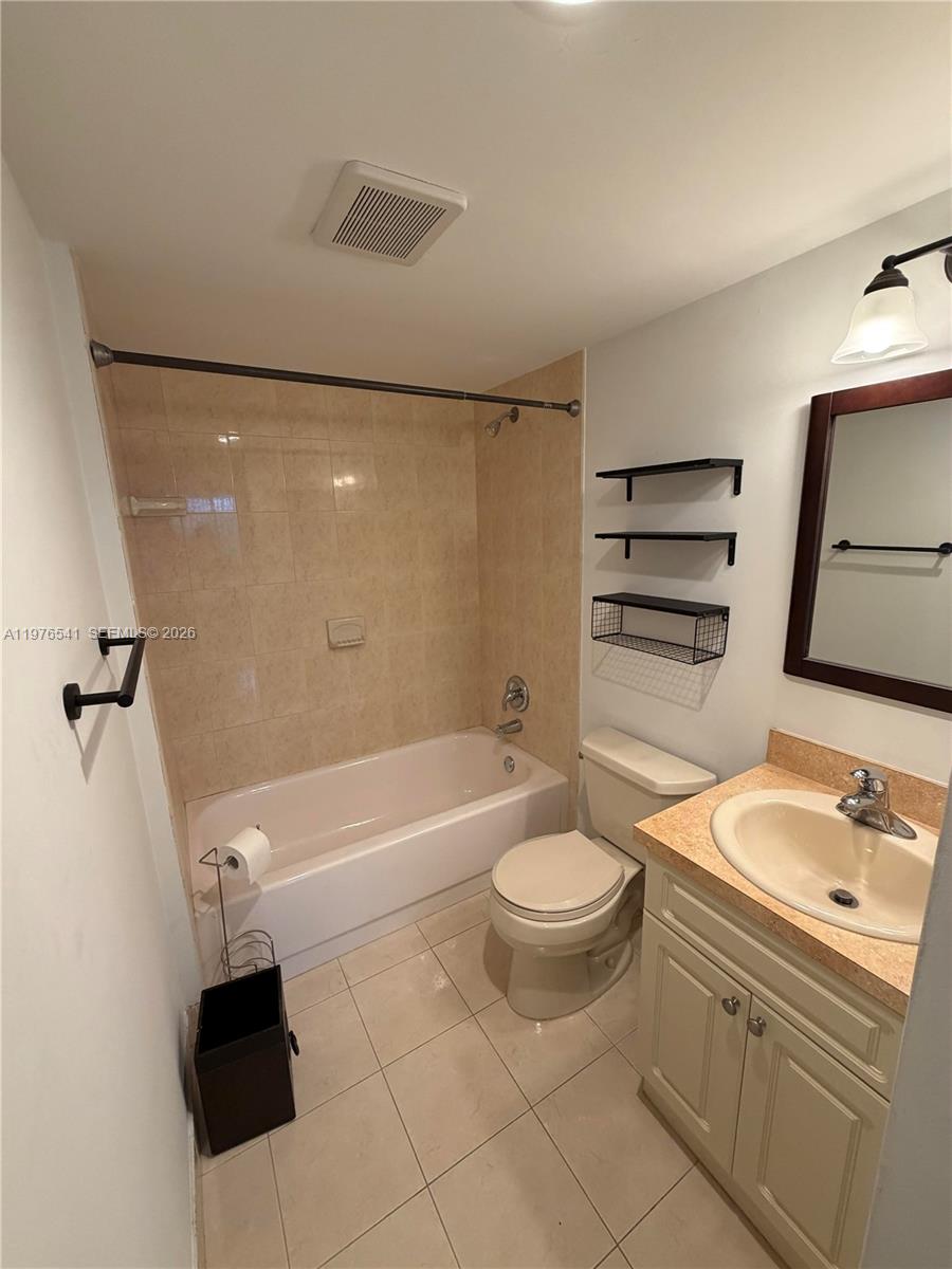 4166 Inverrary Drive, Unit 410 Lauderhill, FL 33319 - Photo 22 of 27