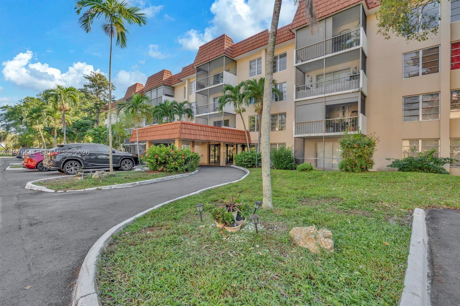 4166 Inverrary Drive, Unit 410 Lauderhill, FL 33319 - Photo 7 of 27