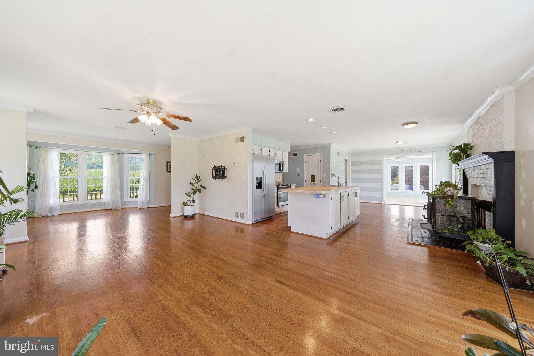 325 East Mountain Road Knoxville, MD 21758 - Photo 11 of 54 Dining Room, Kitchen & Living Room