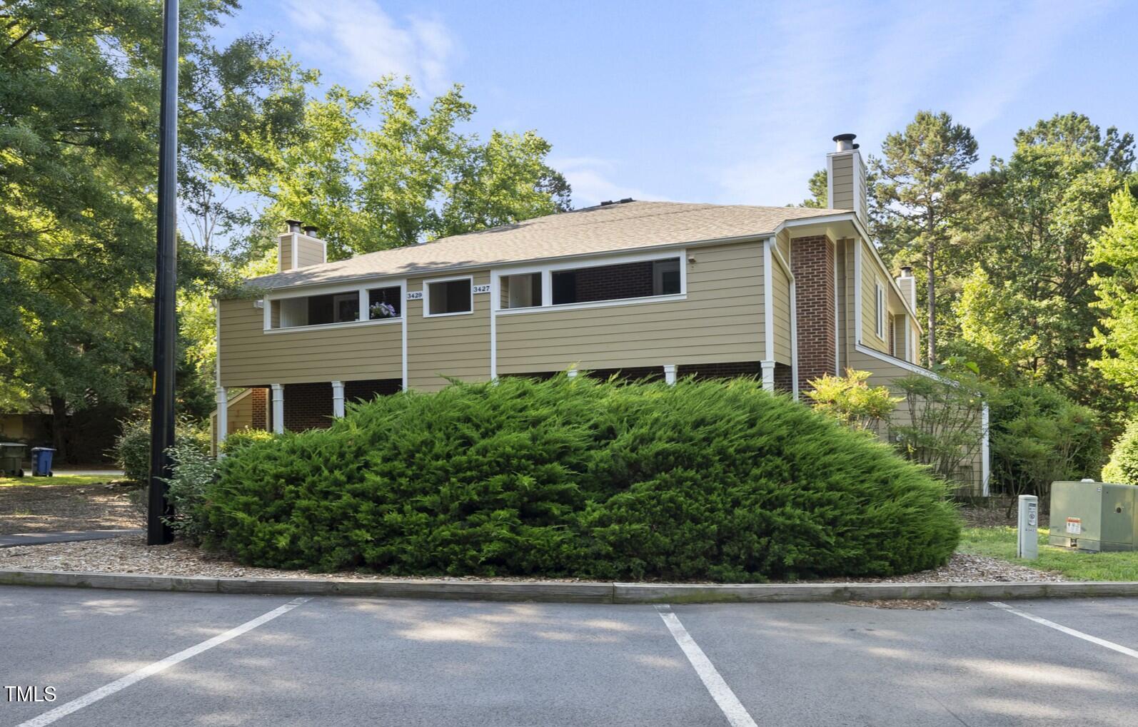 3427 Mill Run Raleigh, NC 27612 - Photo 1 of 20 1