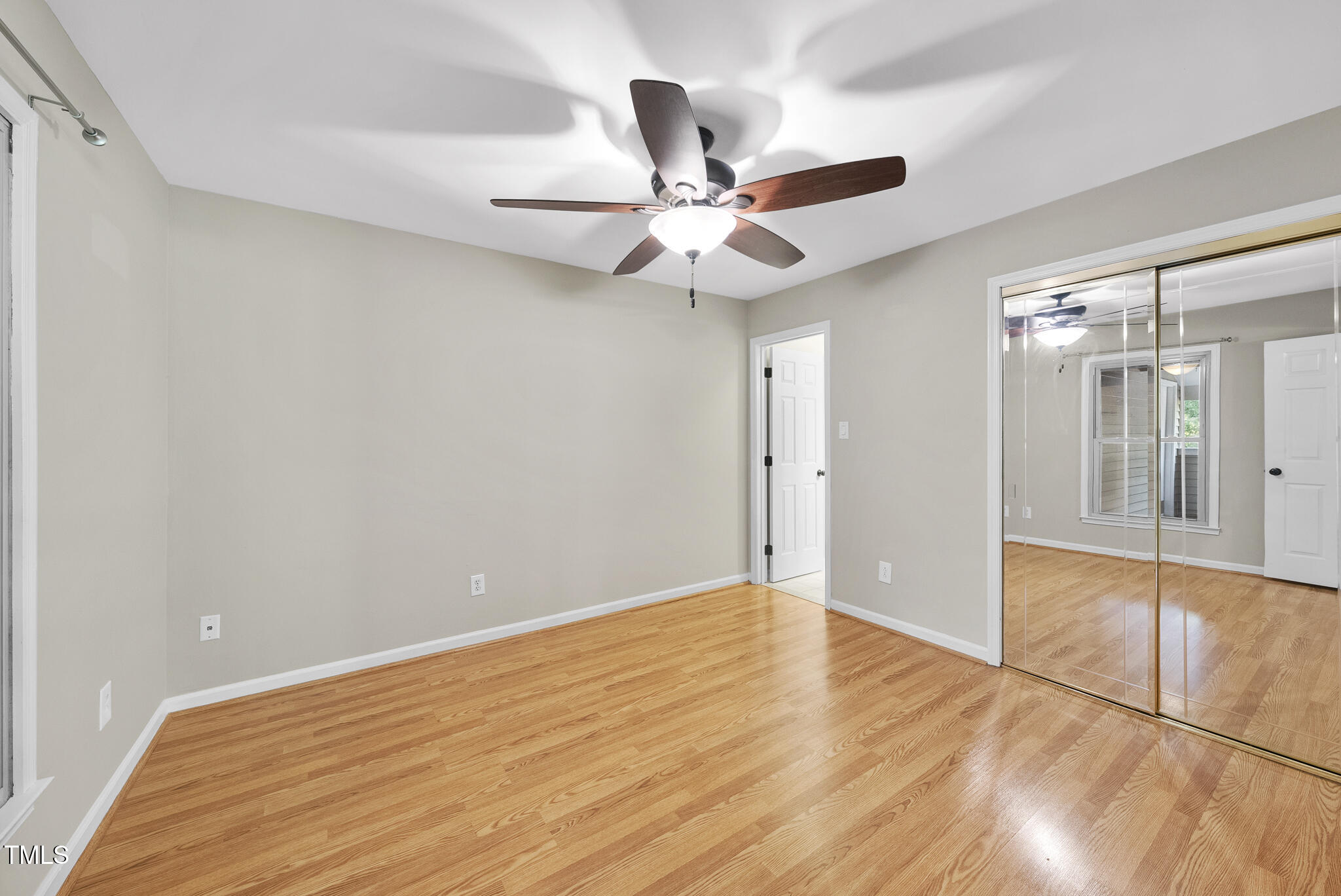 3427 Mill Run Raleigh, NC 27612 - Photo 10 of 20 10