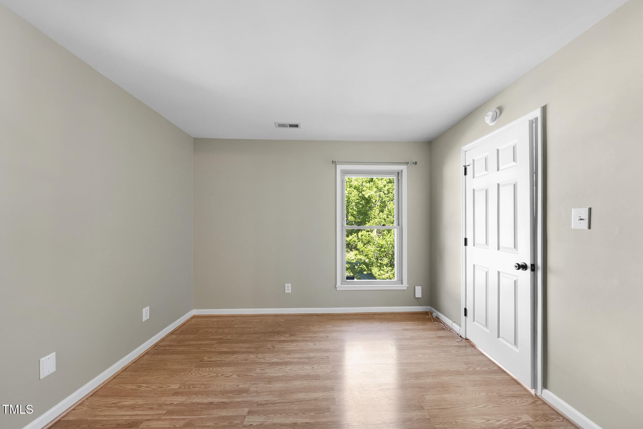 3427 Mill Run Raleigh, NC 27612 - Photo 15 of 20 15