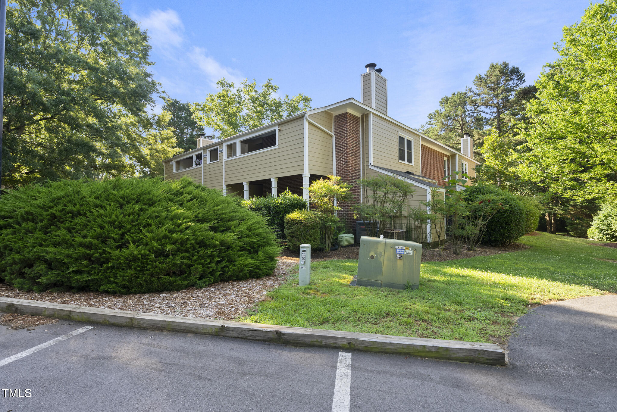3427 Mill Run Raleigh, NC 27612 - Photo 19 of 20 19