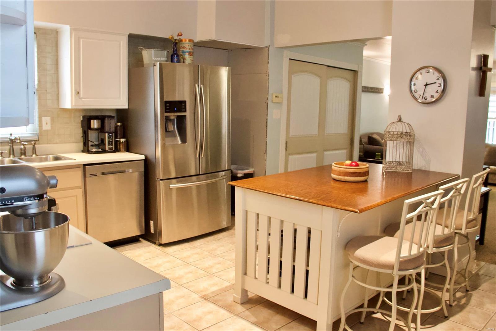 7346 Morgan Ford Road St. Louis, MO 63116 - Photo 7 of 39 Gallery Image 7