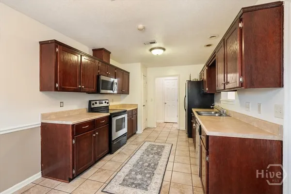 $290,000 | 194 Julie Lane, Midway, GA 31320