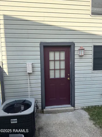 $210,000 | 201 High Meadows Boulevard, Unit 209212, Lafayette, LA 70507