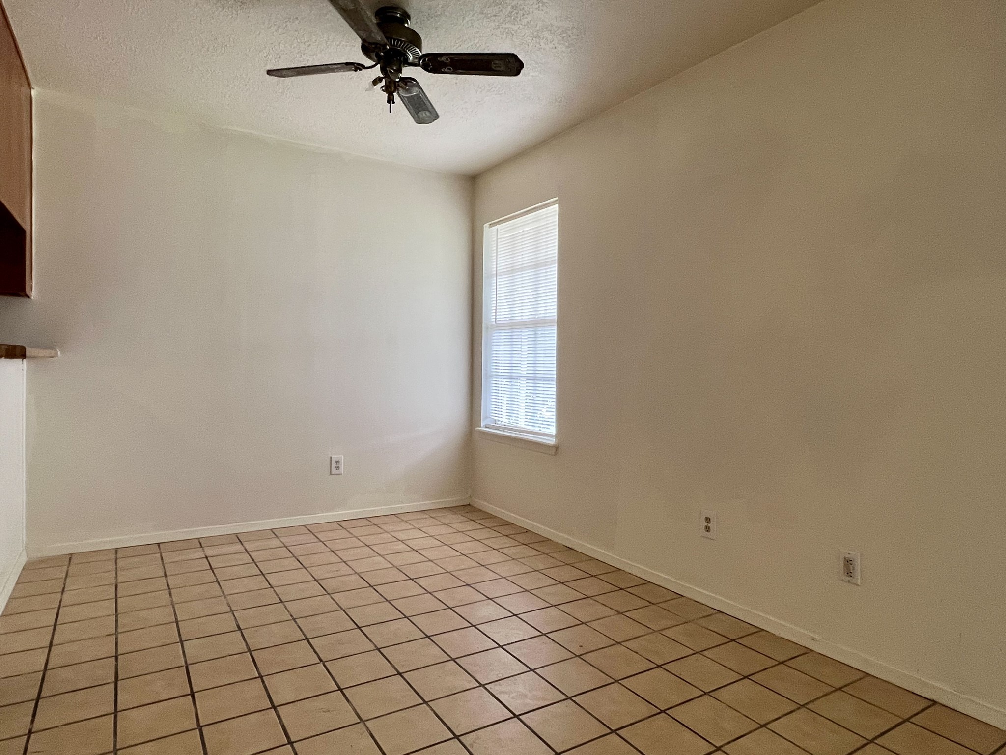 707 Ruth Court, Unit A Navasota, TX 77868 - Photo 3 of 11