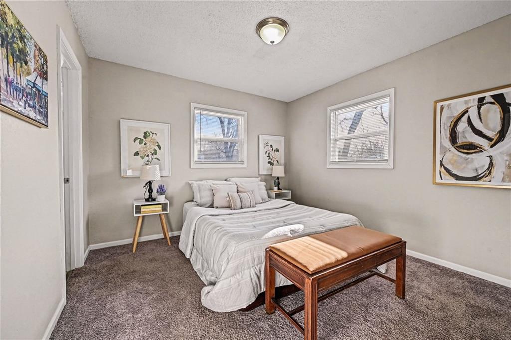 18407 Lexington Road Independence, MO 64058 - Photo 9 of 17