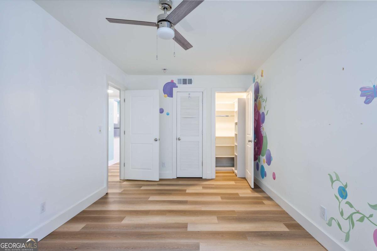 125 Jones Street, Unit A3 Blue Ridge, GA 30513 - Photo 11 of 23