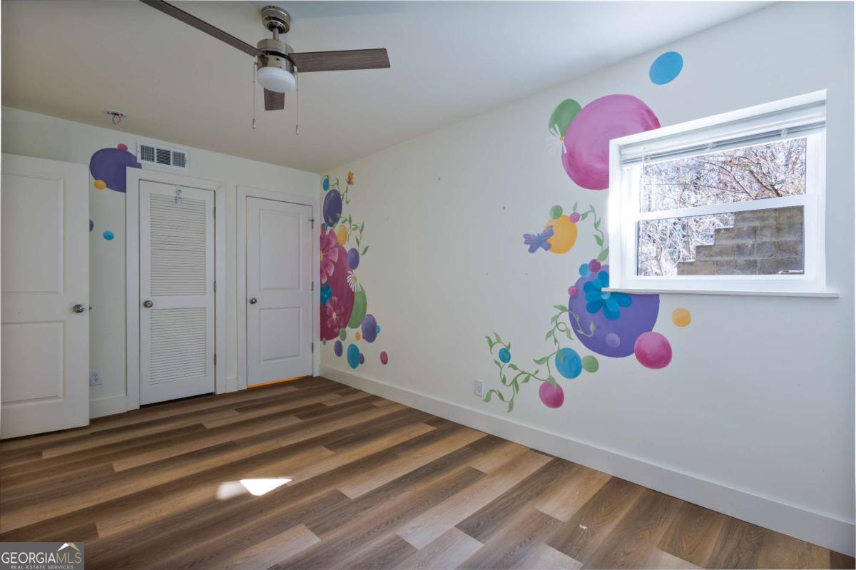 125 Jones Street, Unit A3 Blue Ridge, GA 30513 - Photo 18 of 23