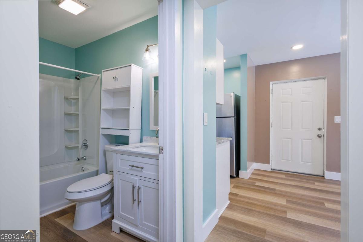 125 Jones Street, Unit A3 Blue Ridge, GA 30513 - Photo 4 of 23