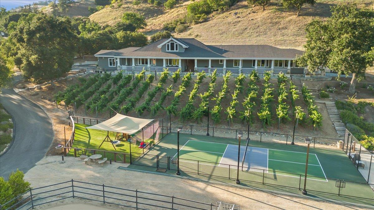 14411 Shannon Road Los Gatos, CA 95032 - Photo 105 of 138