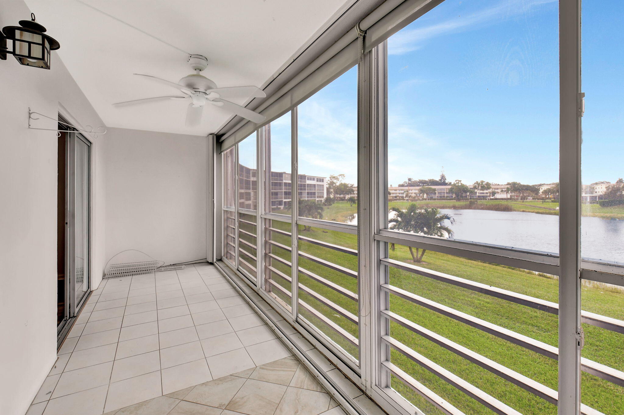 2074 Exeter, Unit 2074E Boca Raton, FL 33434 - Photo 23 of 66 Patio/view