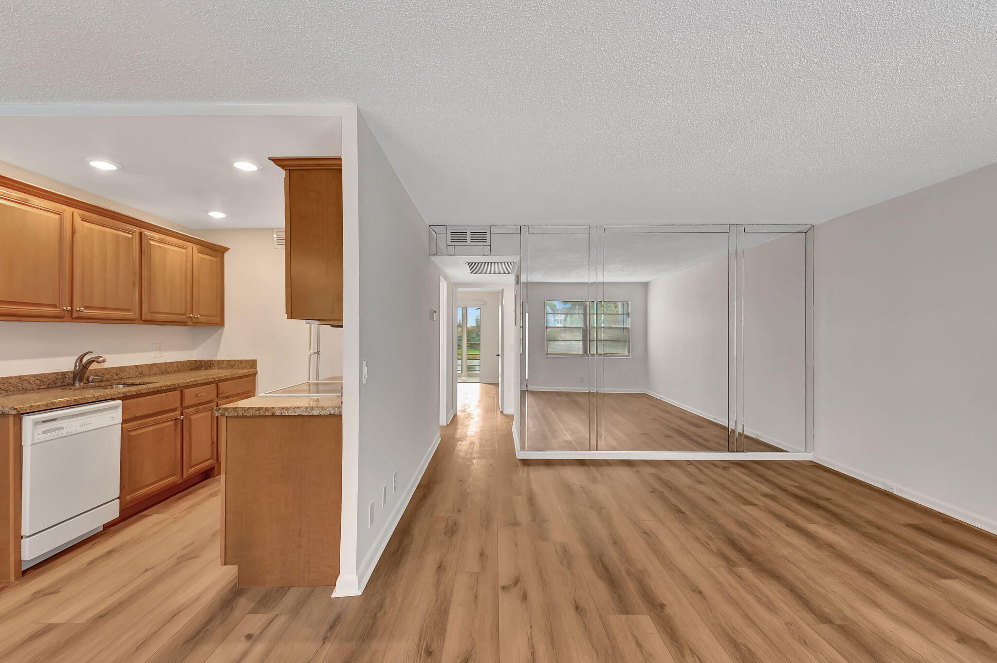 2074 Exeter, Unit 2074E Boca Raton, FL 33434 - Photo 5 of 66 Kitchen/Living Room