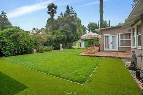 $6,900 | 3442 Laurel Canyon Boulevard, Studio City, CA 91604
