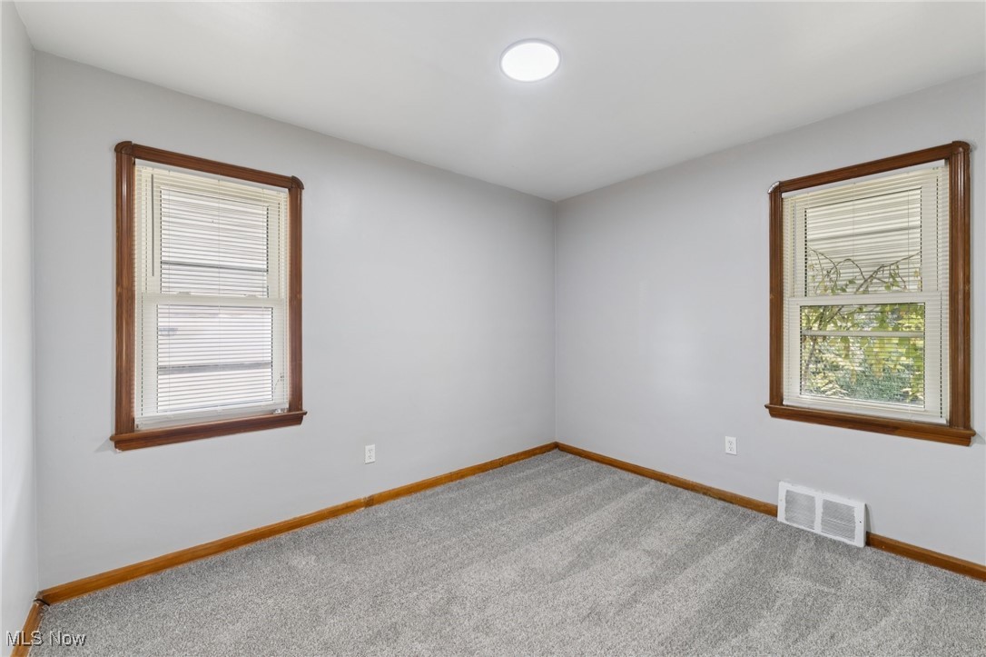 13304 Orme Road Cleveland, OH 44125 - Photo 15 of 31