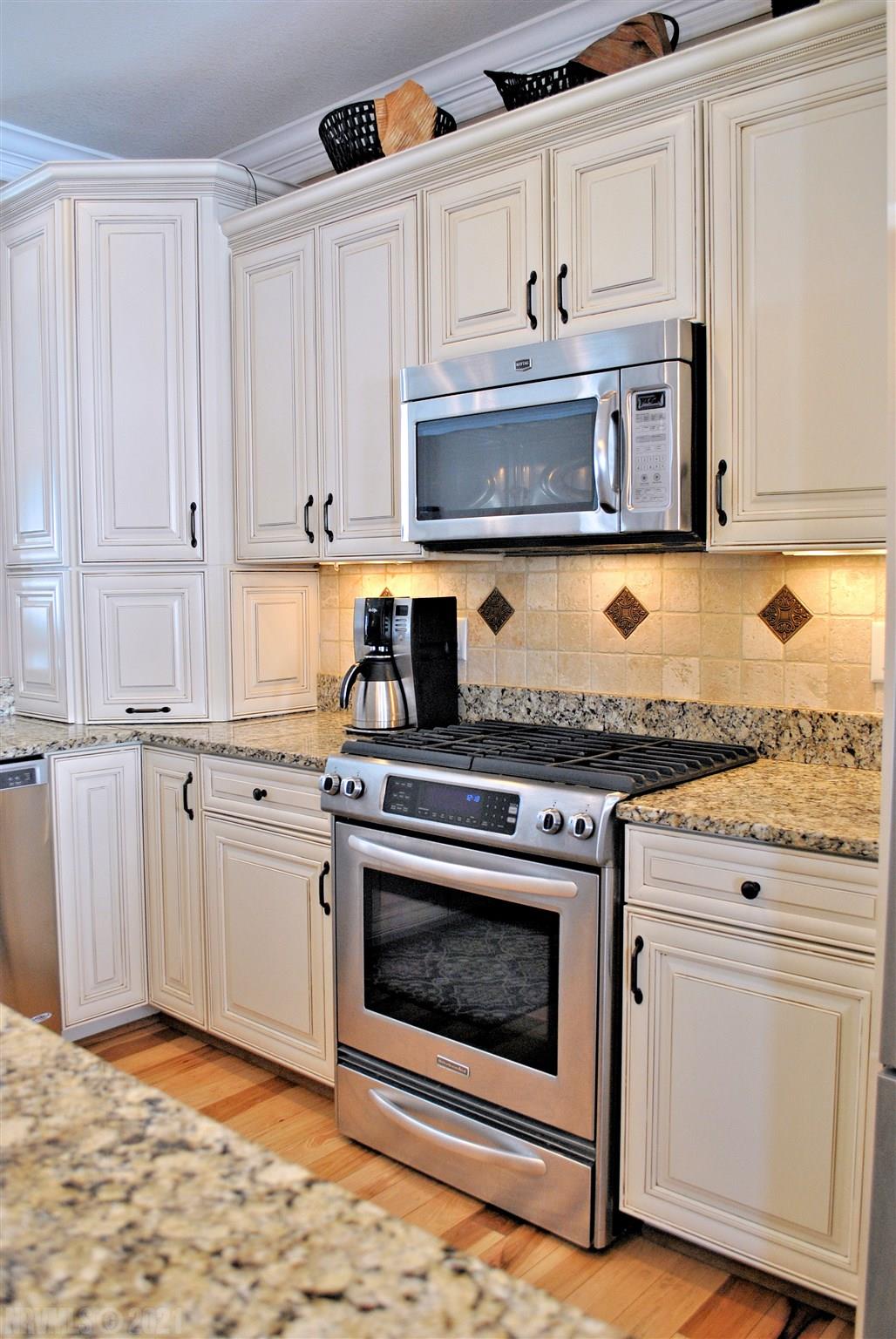 7767 Little River Dam Road Radford, VA 24141 - Photo 21 of 83 Gallery Image 21