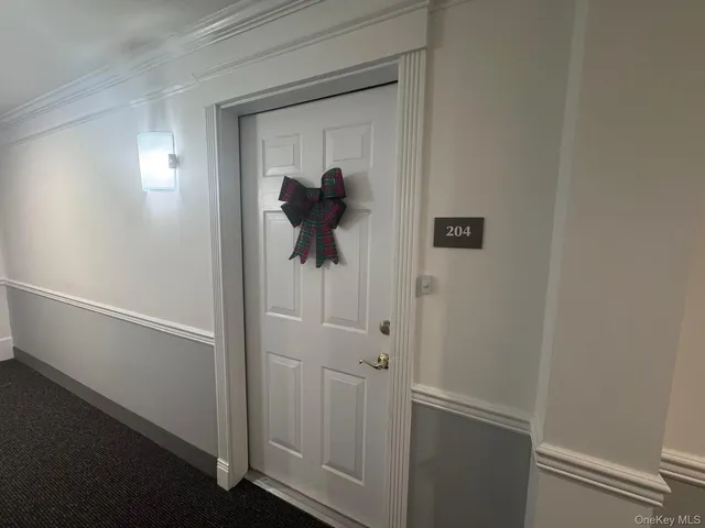 $575,000 | 30 North De Baun Avenue, Unit 204, Suffern, NY 10901