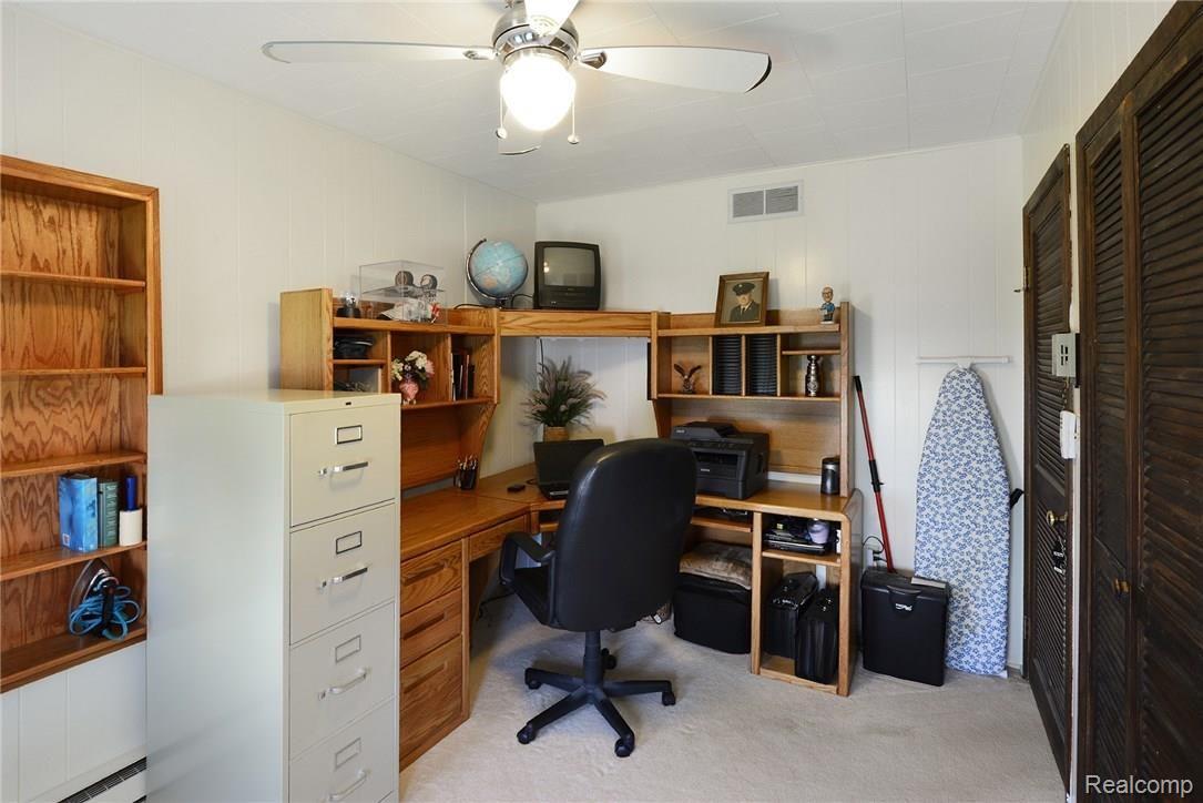 2937 Rubbins Road Howell, MI 48843 - Photo 9 of 27 Second bedroom, currently used as home office.jpg