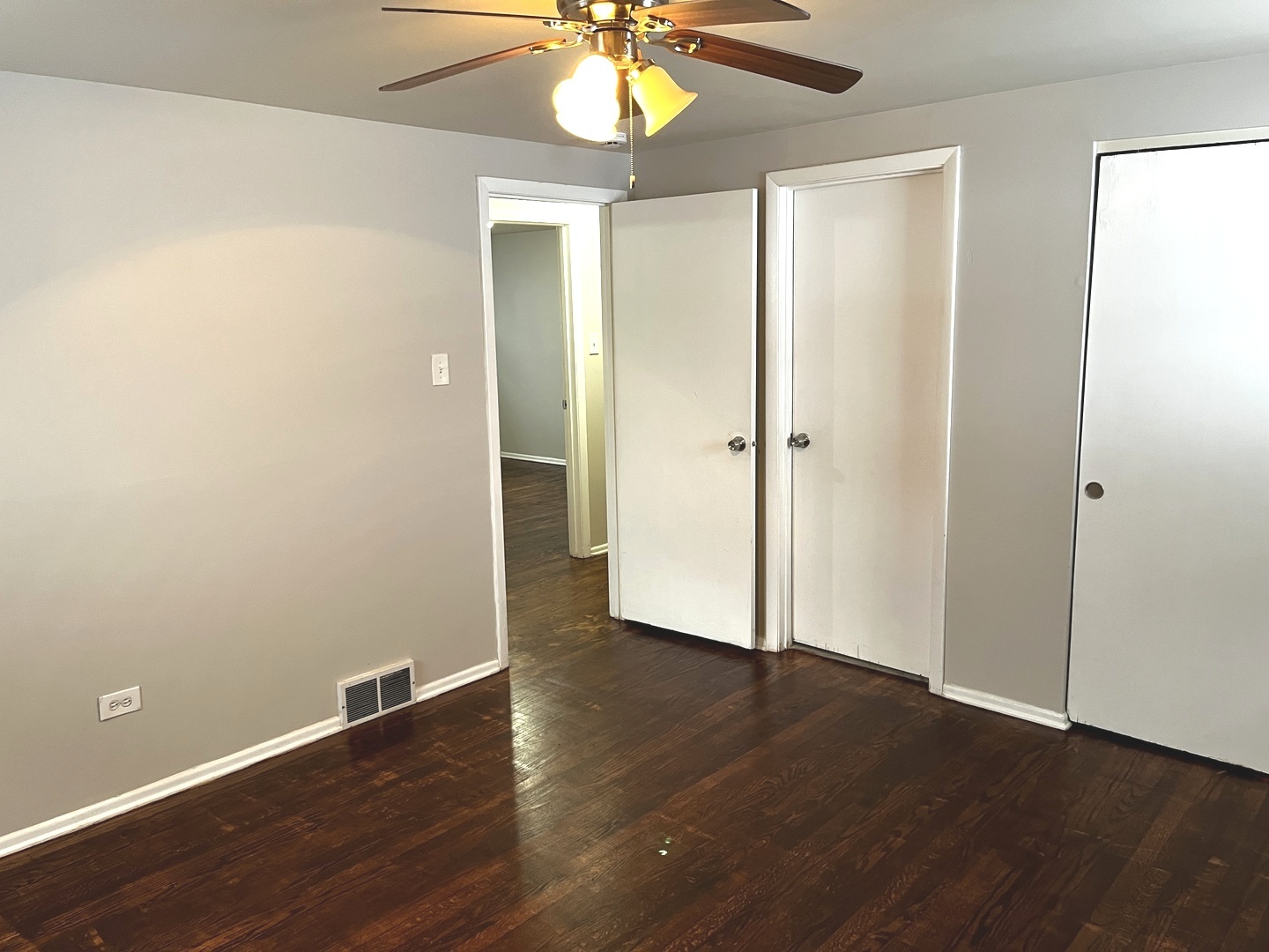 15112 Ridgeway Avenue Midlothian, IL 60445 - Photo 9 of 18
