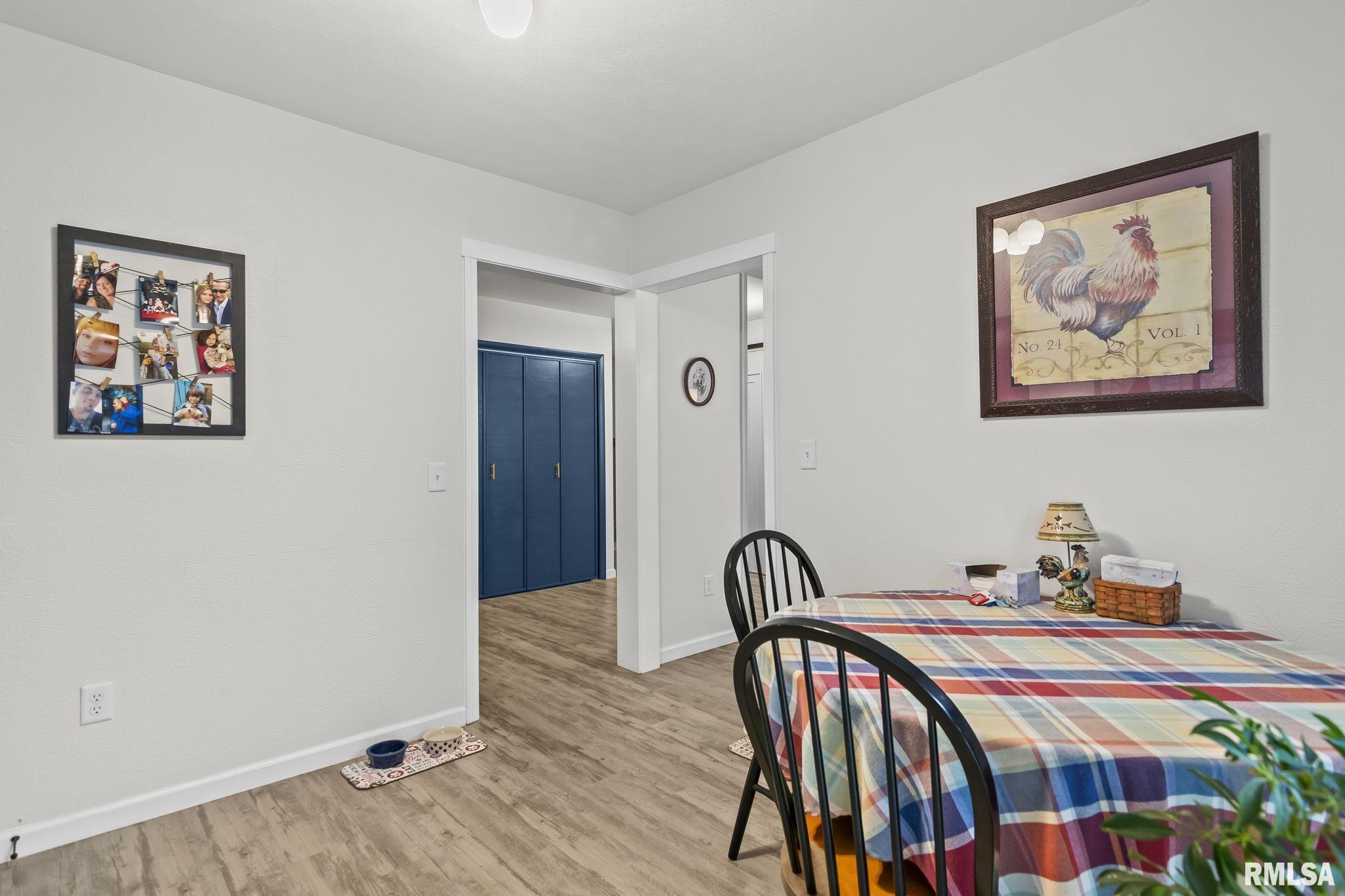 614 East Walnut Street Chatham, IL 62629 - Photo 22 of 38