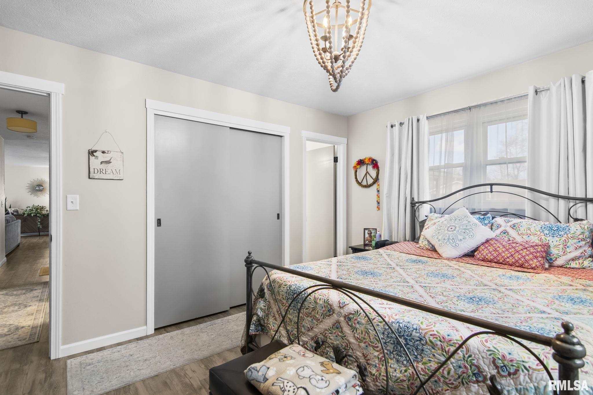 614 East Walnut Street Chatham, IL 62629 - Photo 24 of 38