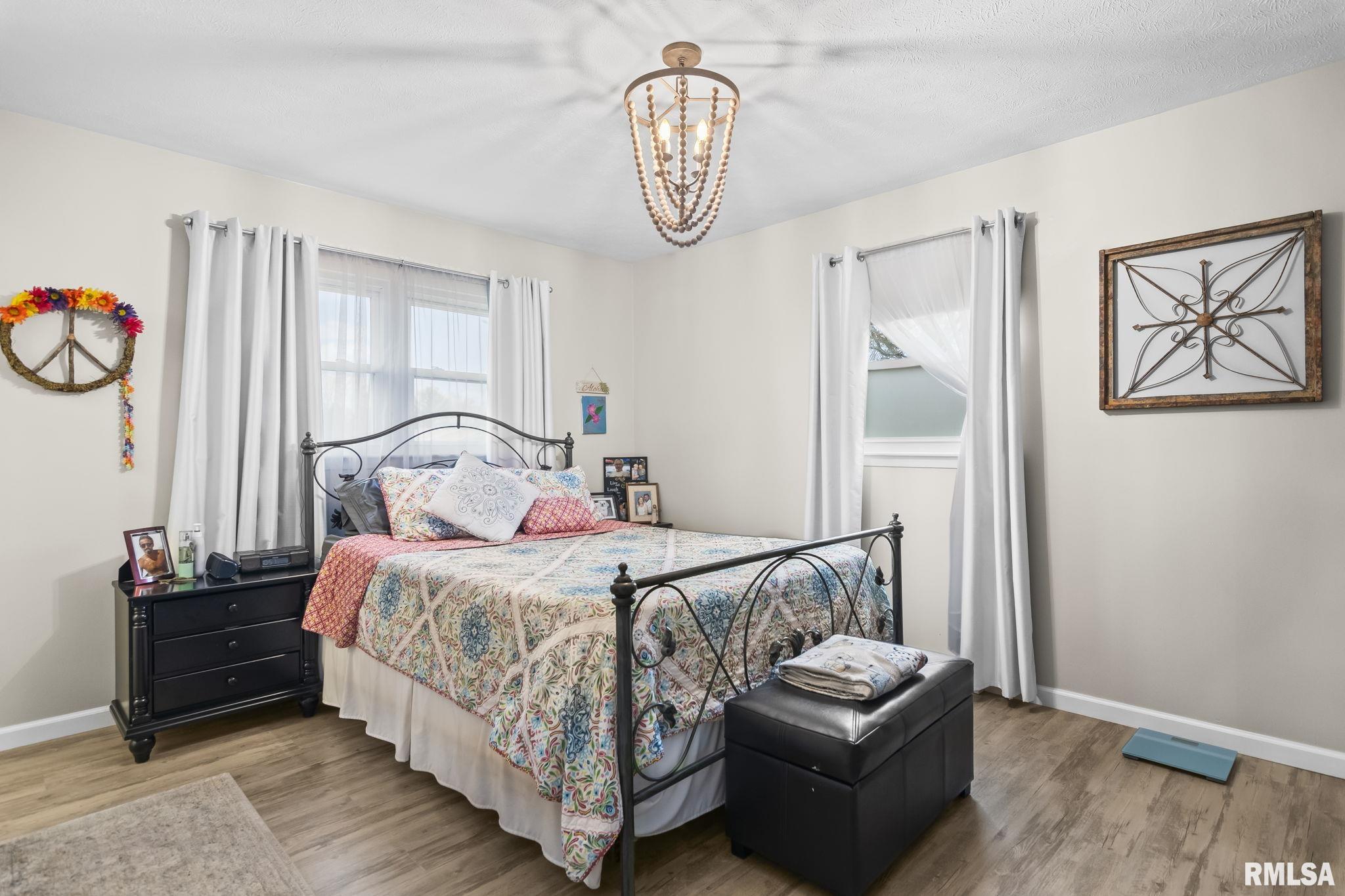 614 East Walnut Street Chatham, IL 62629 - Photo 25 of 38