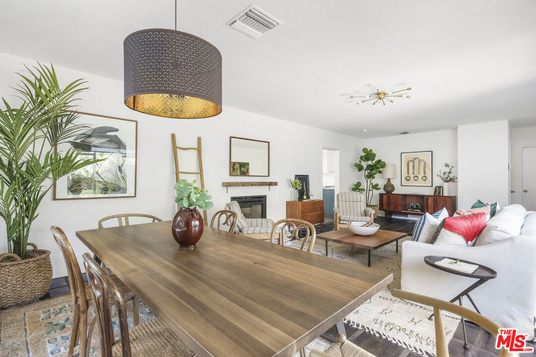 2145 Griffith Park Boulevard Los Angeles, CA 90039 - Photo 10 of 38 a living room with furniture and wooden floor