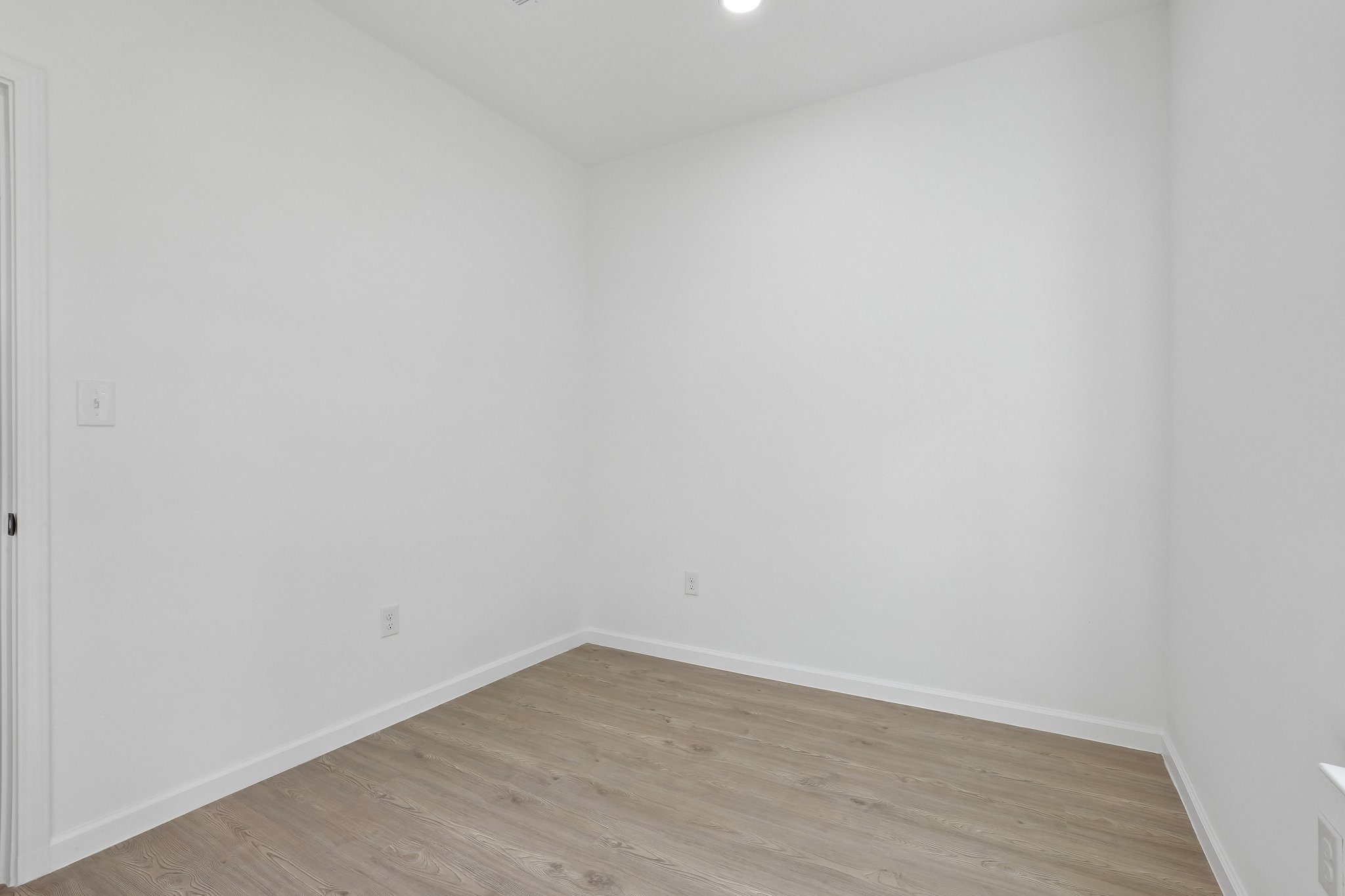210 Flint Ridge Street Bastrop, TX 78602 - Photo 21 of 40 a view of an empty room