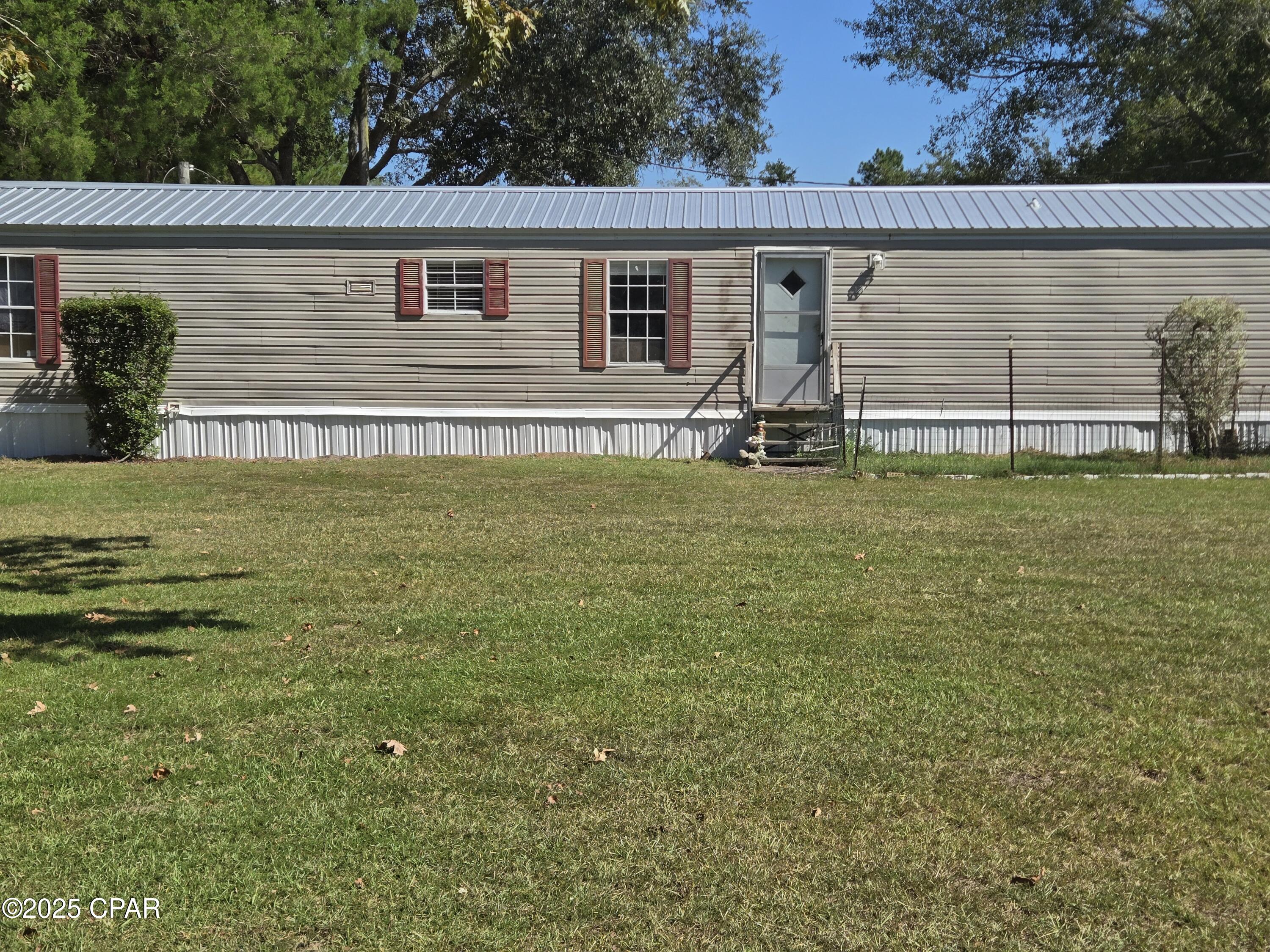 1722 Flowing Well Road Bonifay, FL 32425 - Photo 14 of 39