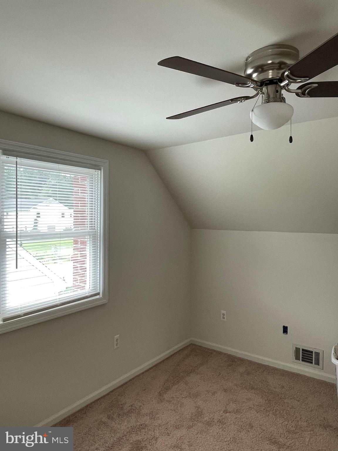 7527 North Point Road Baltimore, MD 21219 - Photo 21 of 40 2nd Level Bedroom # 3