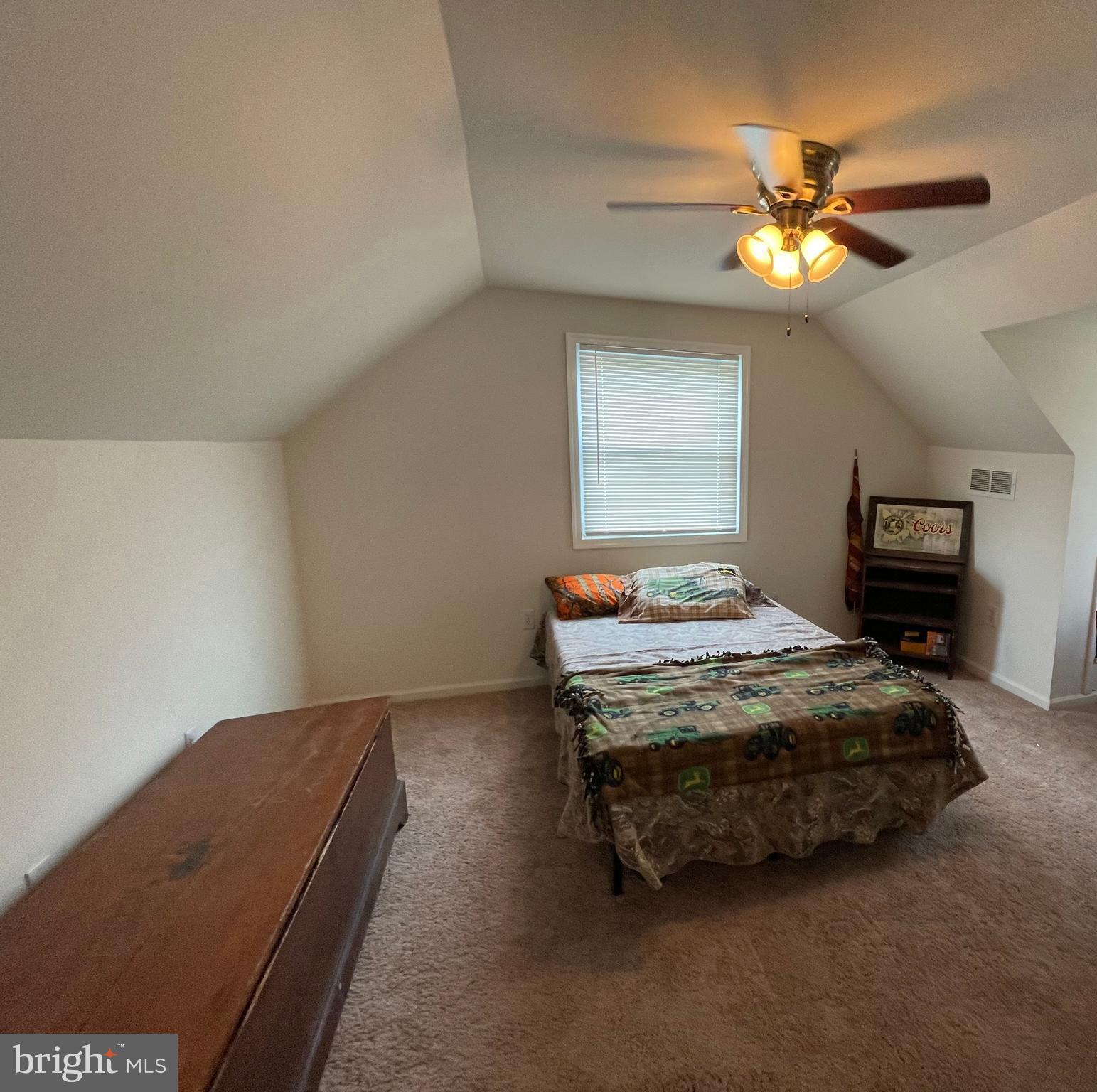 7527 North Point Road Baltimore, MD 21219 - Photo 22 of 40 2nd Level Bedroom # 4