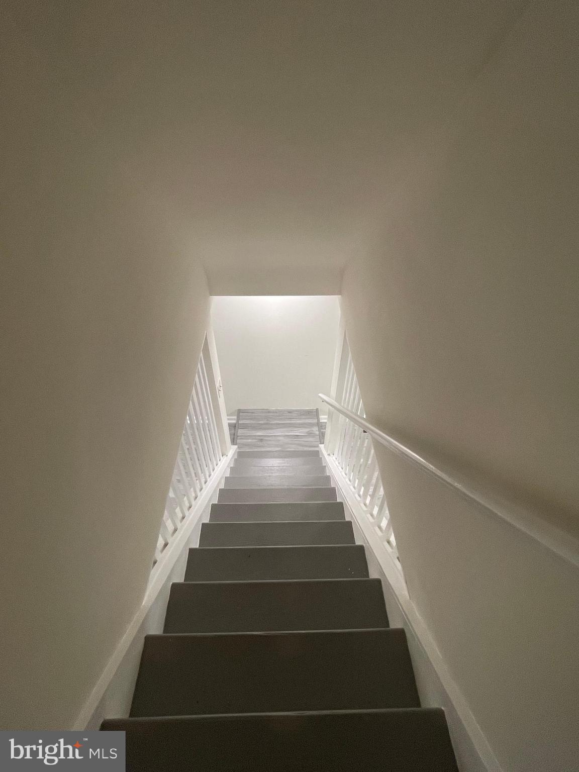 7527 North Point Road Baltimore, MD 21219 - Photo 24 of 40 Stairs to lower level
