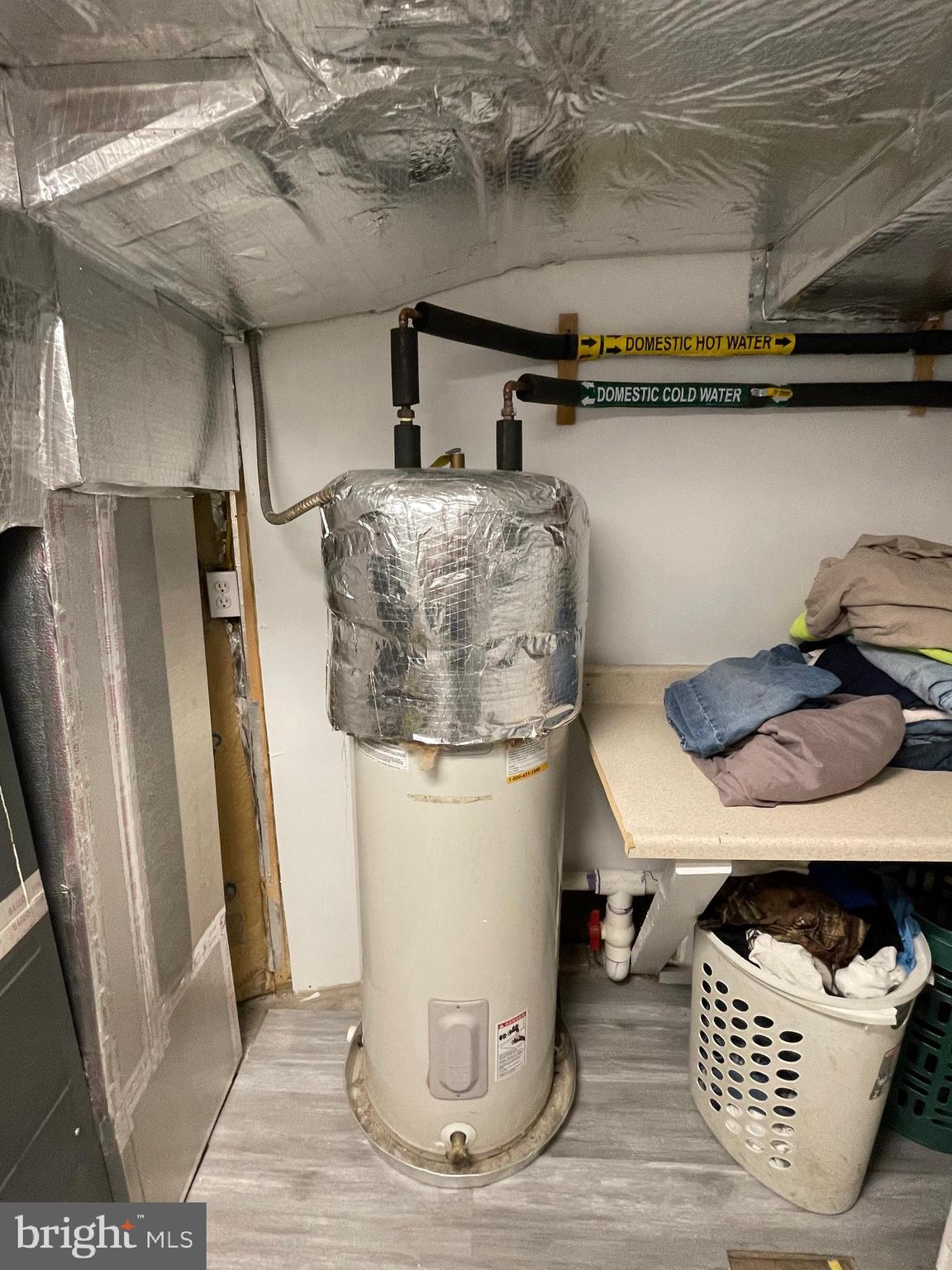 7527 North Point Road Baltimore, MD 21219 - Photo 39 of 40 Water Heater