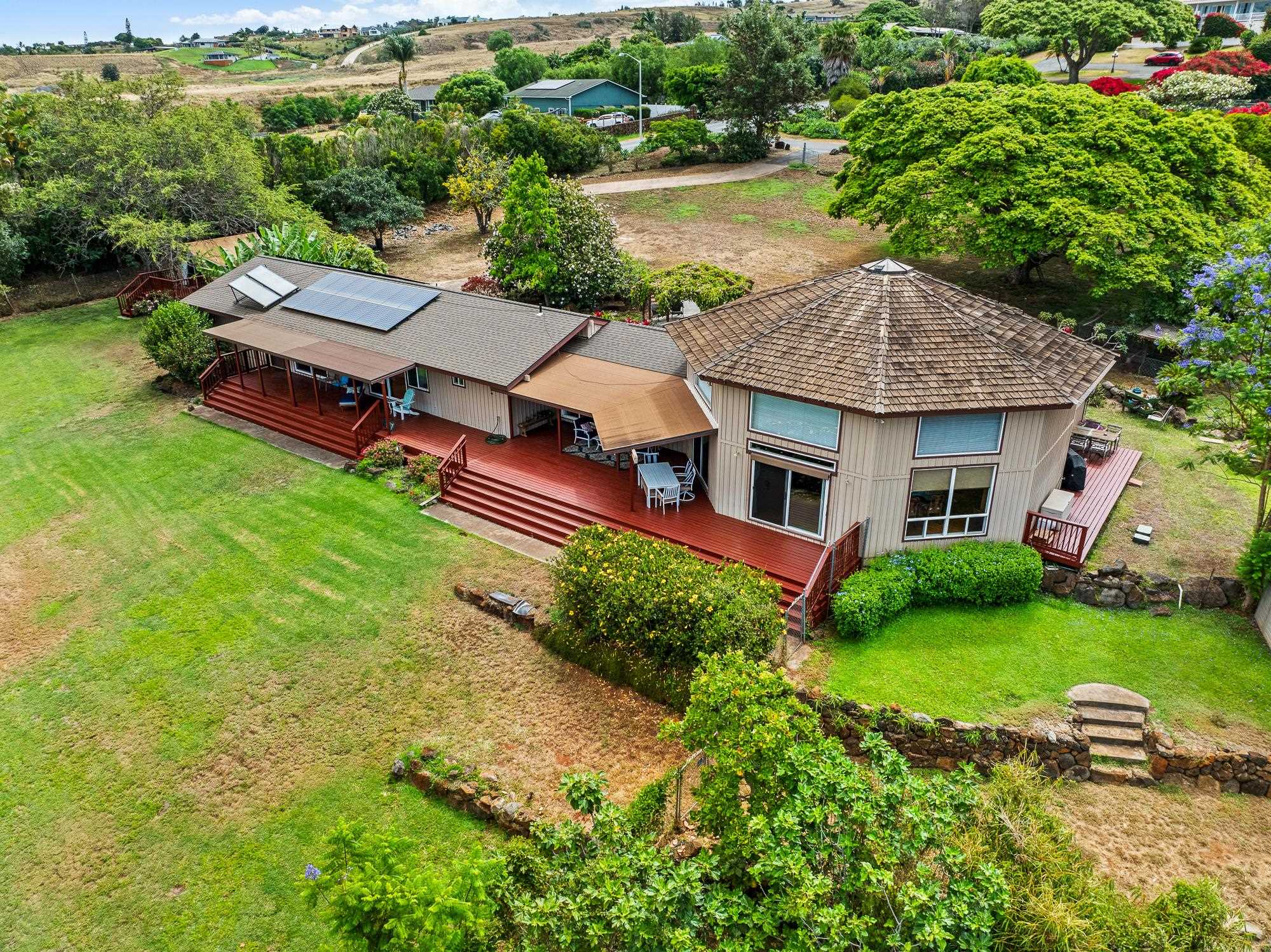 20 Pea Place Kula, HI 96790 - Photo 31 of 49 an aerial view of a house with garden