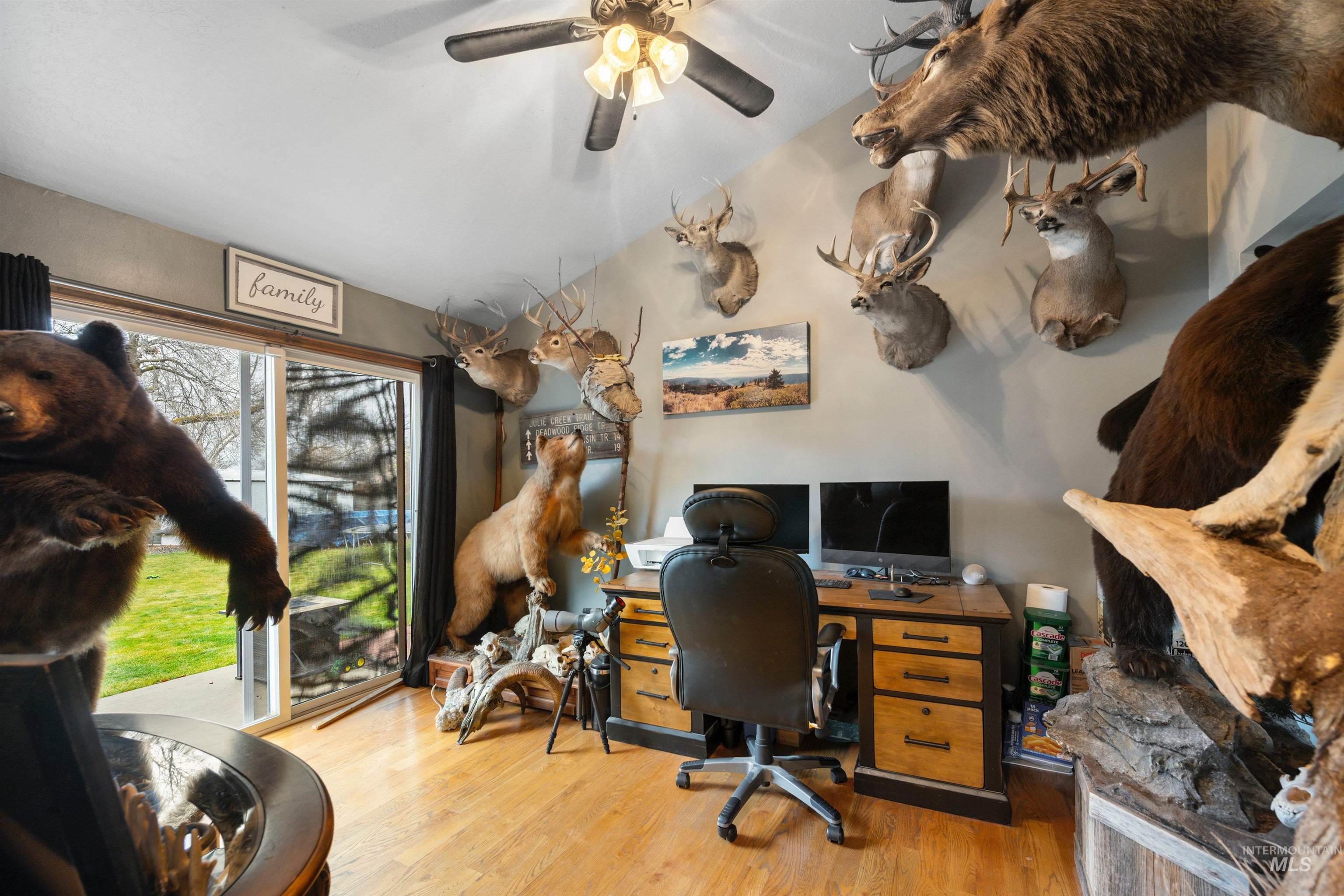 1310 South Cotterell Way Boise, ID 83709 - Photo 14 of 35