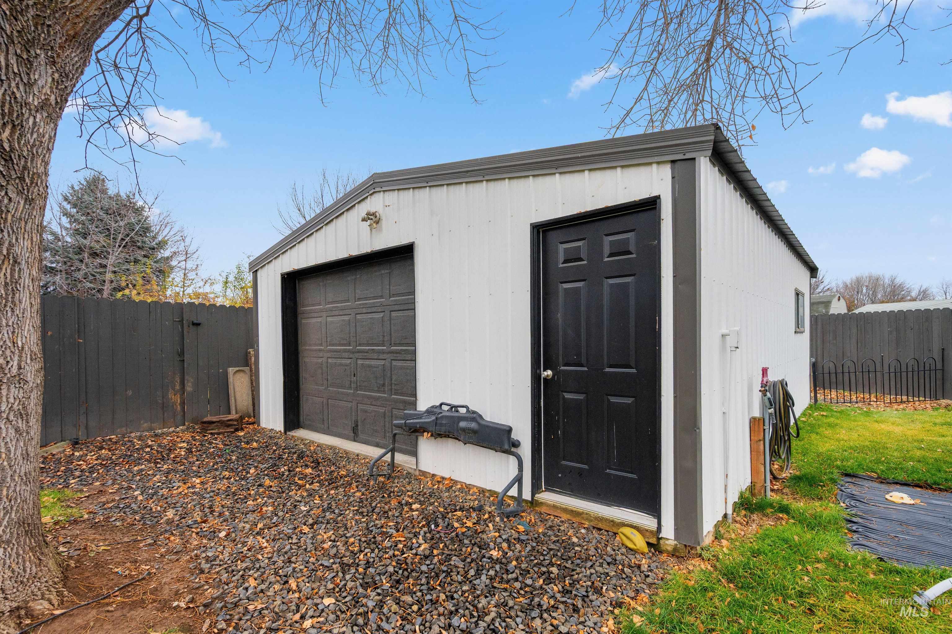 1310 South Cotterell Way Boise, ID 83709 - Photo 33 of 35