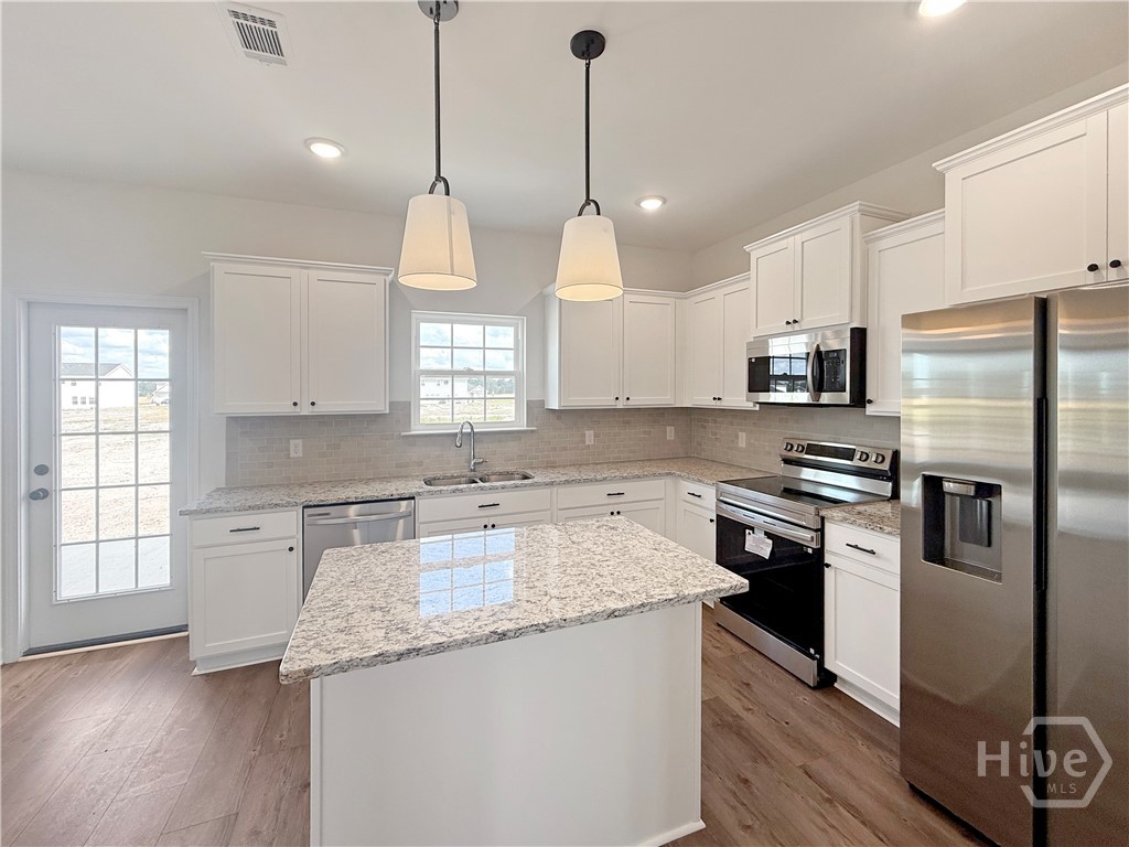 1105 Buckhead Loop Southeast Allenhurst, GA 31301 - Photo 5 of 20 Gallery Image 5